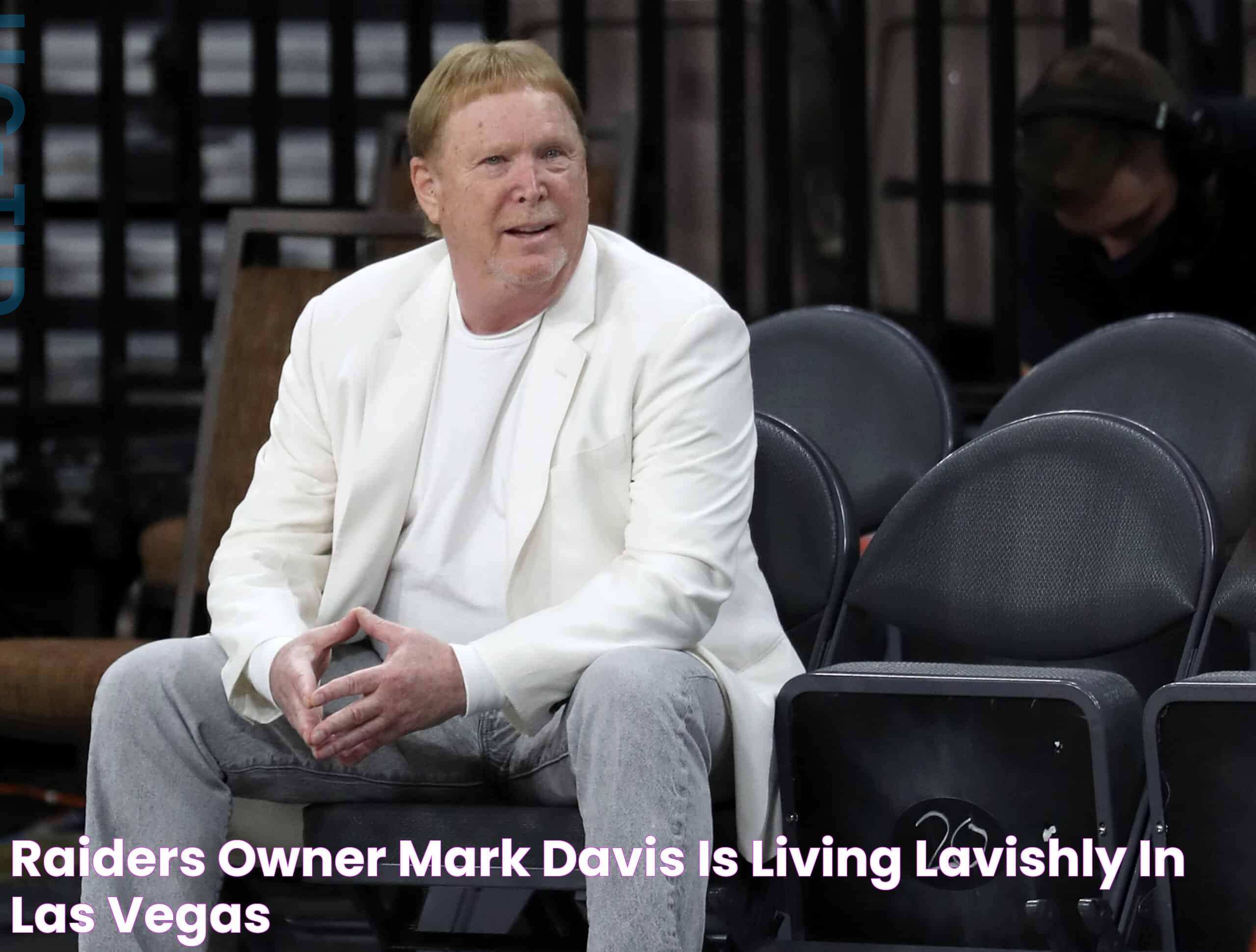 Raiders Owner Mark Davis Is Living Lavishly In Las Vegas